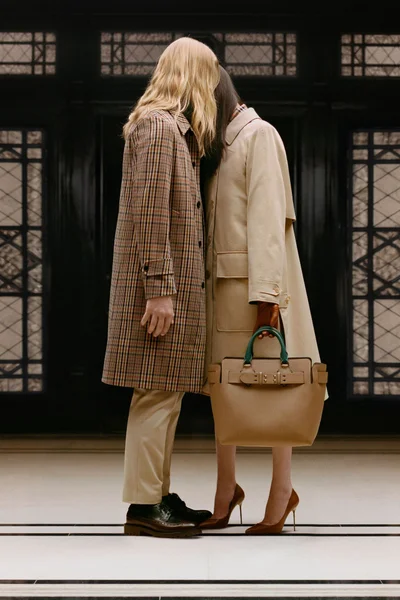 Look 3